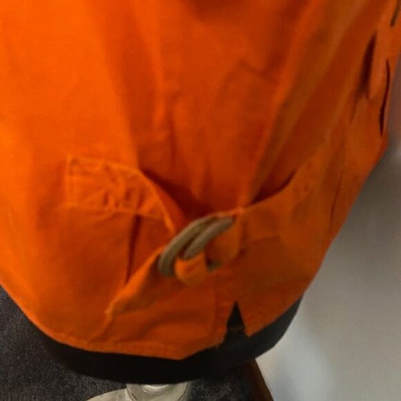 Jones New York Sports Orange front zip, adjustable side vest, size 2X - Picture 3 of 4